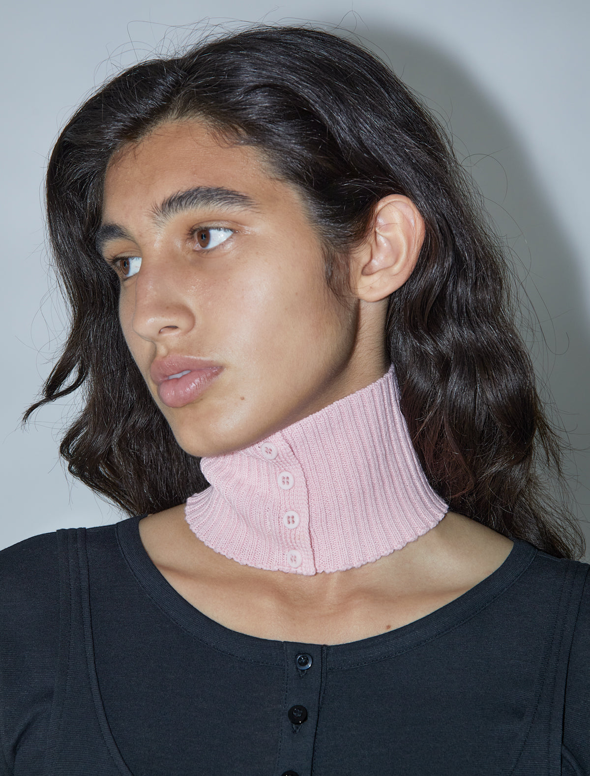 Nura knitted collar buttons pink
