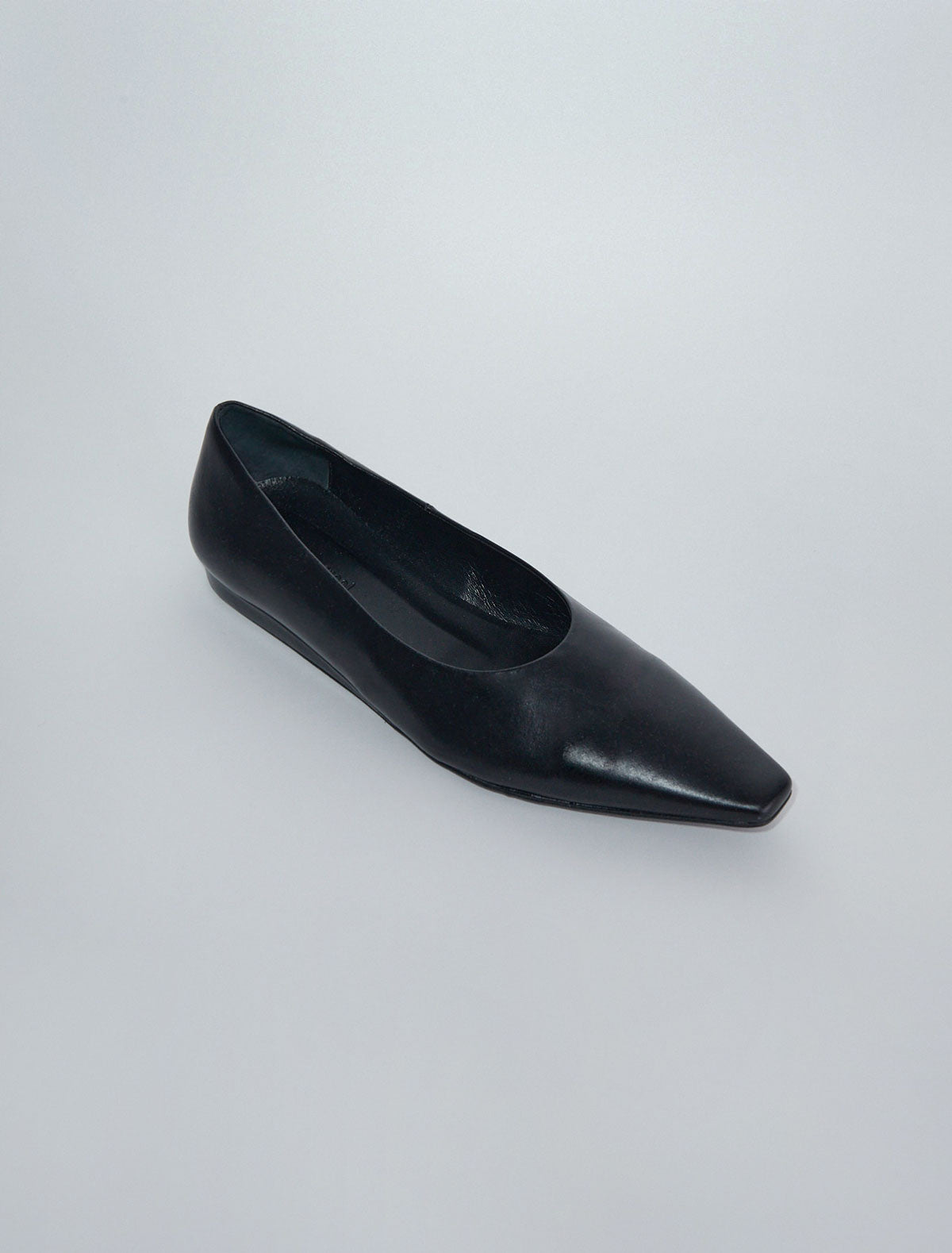 Luella rectangular toe shoes mini wedge heel black