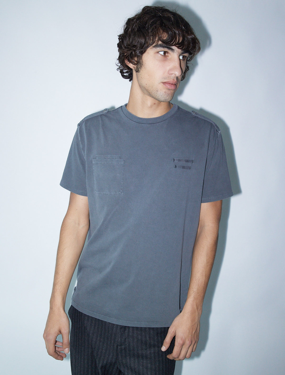 ORIGIN B-Gris Oscuro