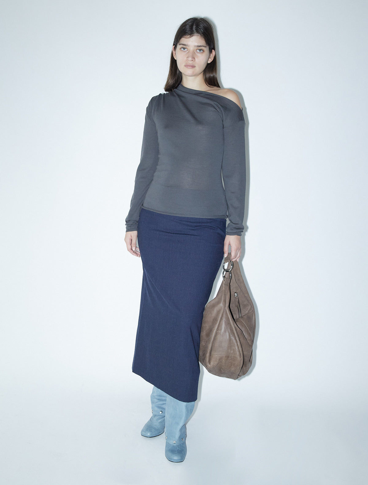 Latam asymmetric fitted wool sweater grey