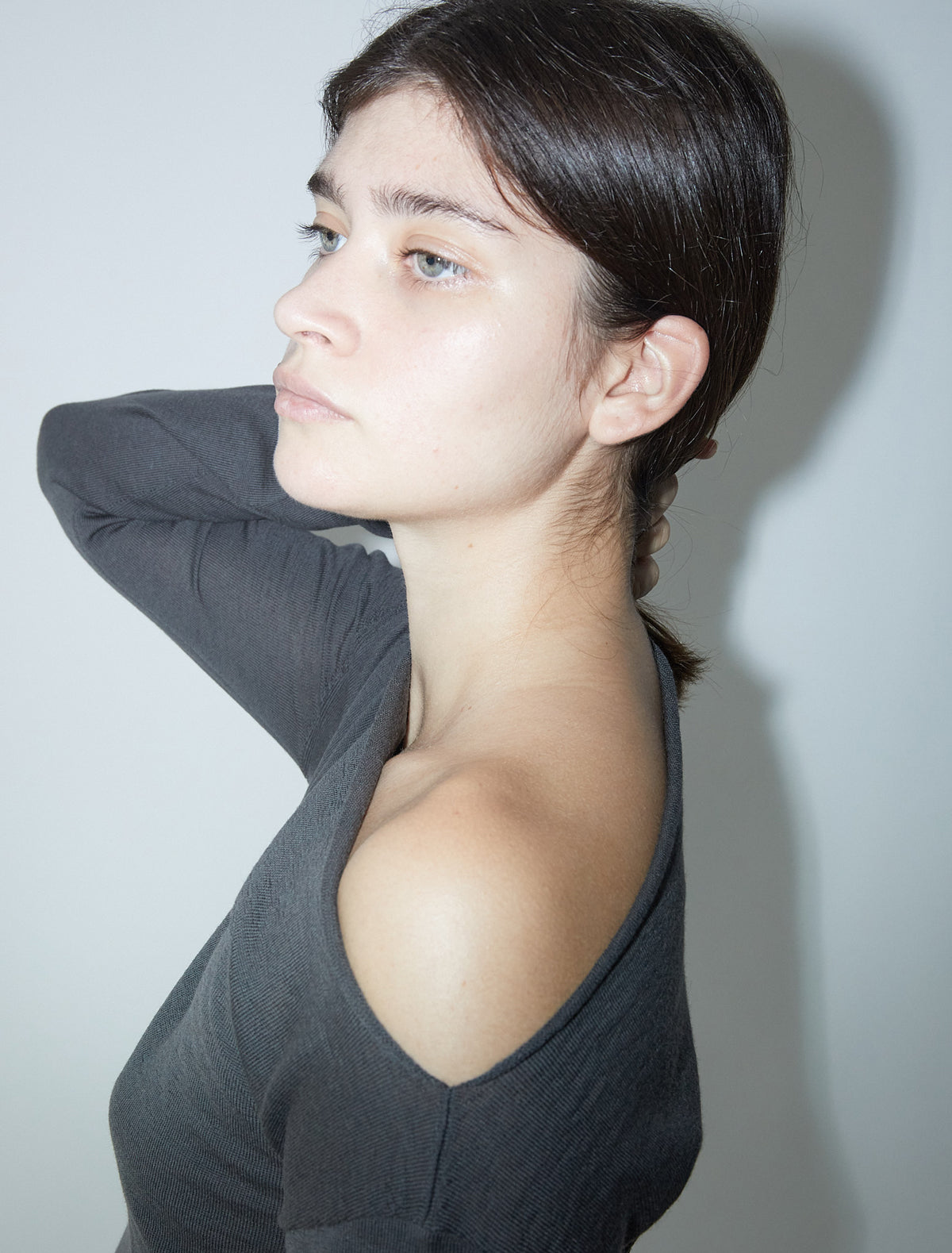 Latam asymmetric fitted wool sweater grey