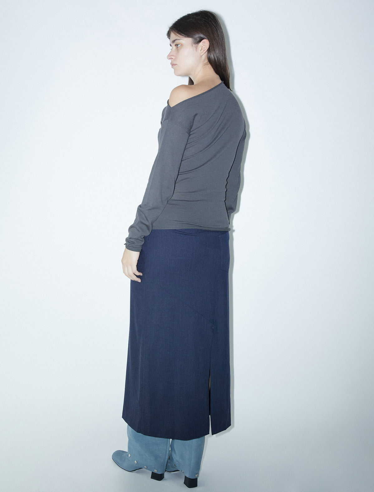 Latam asymmetric fitted wool sweater grey