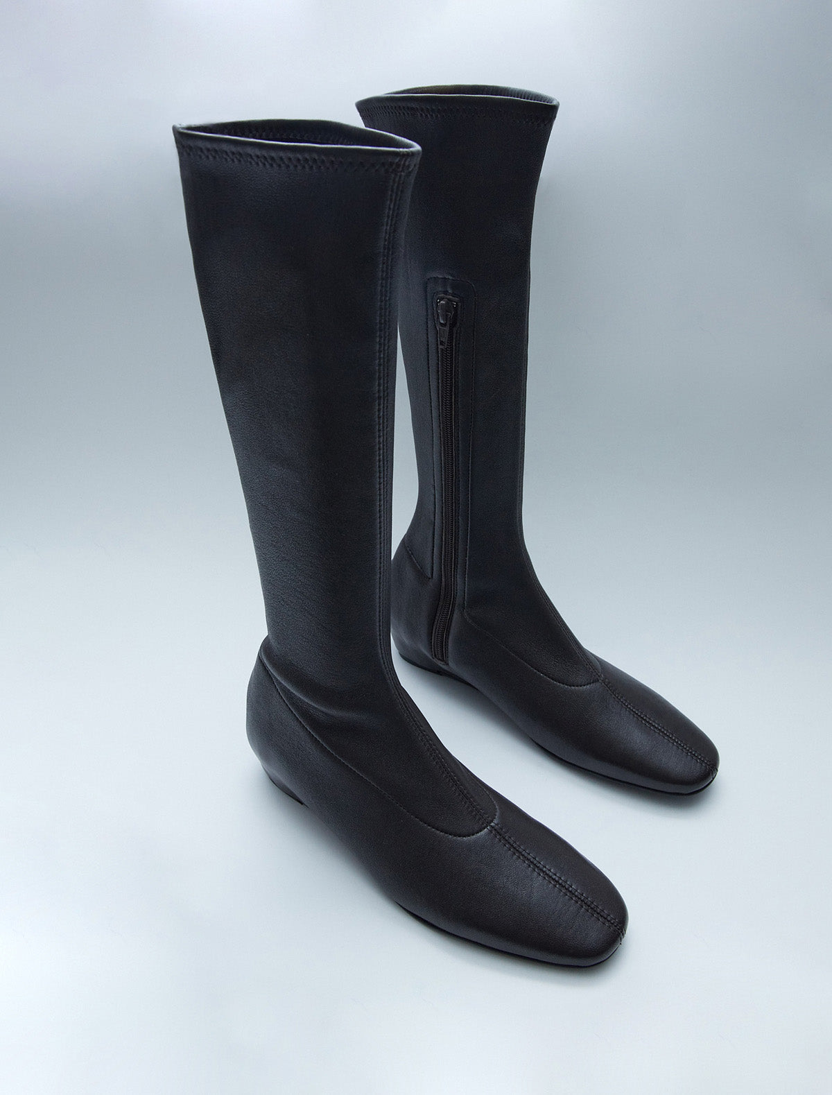 no 2338 / Fernanda Boot
