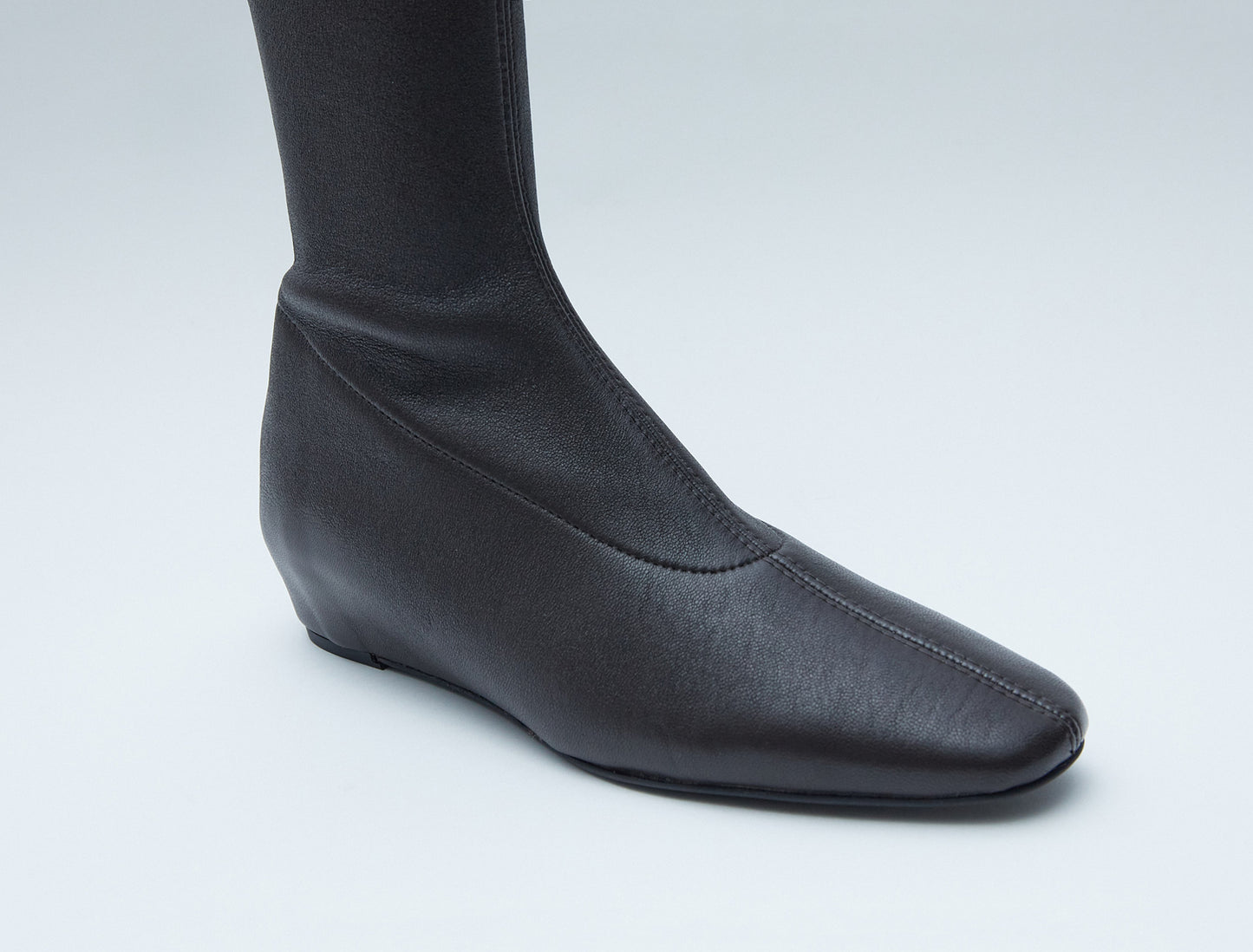 no 2338 / Fernanda Boot
