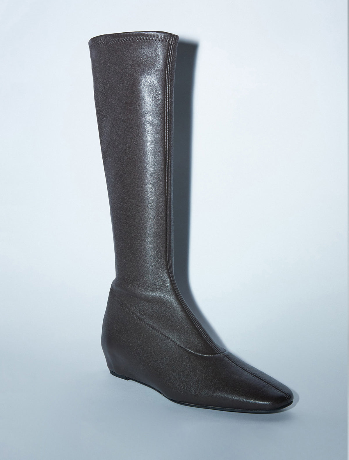no 2338 / Fernanda Boot