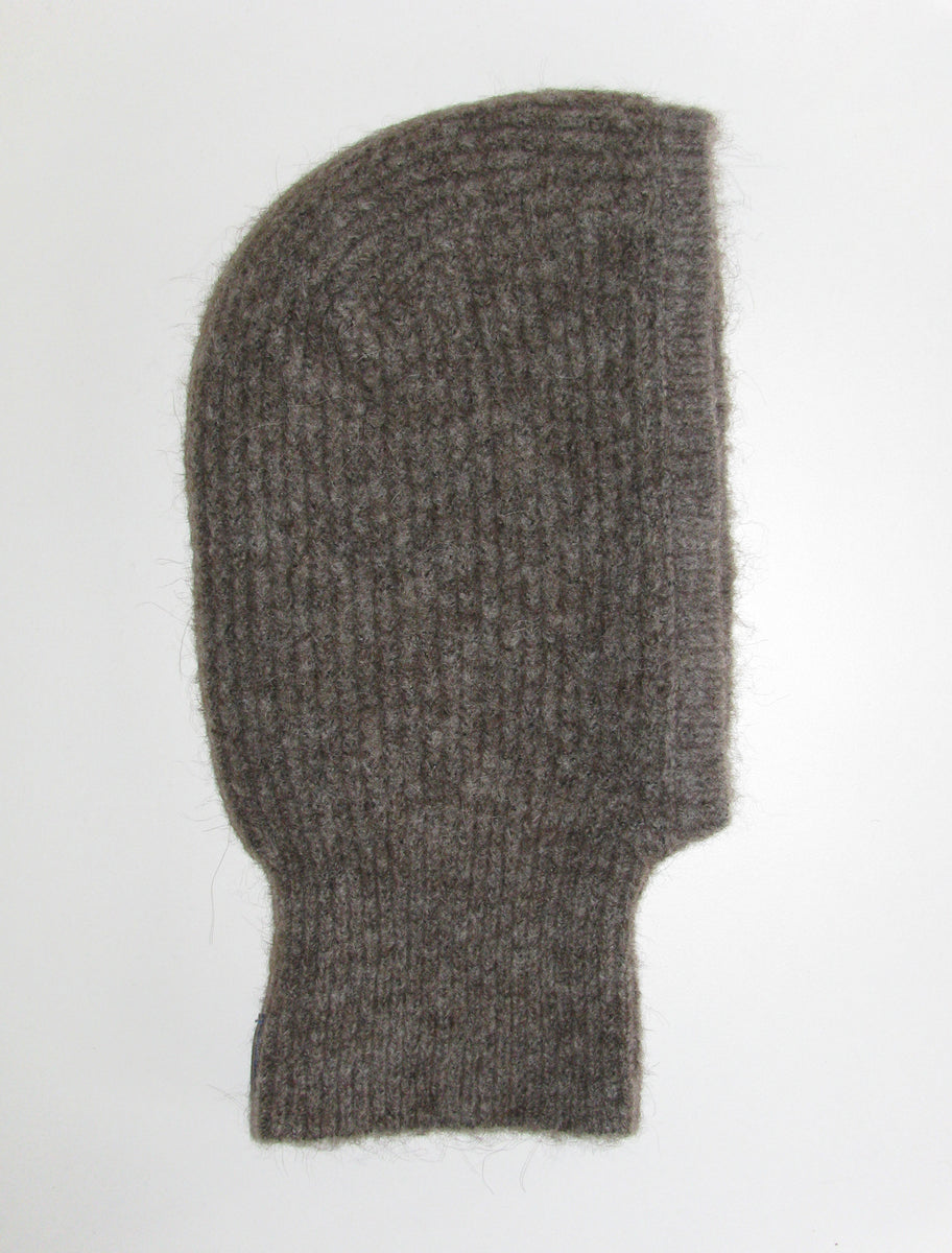ANGELS III- Taupe warmly knitted balaclava with paloma wool label
