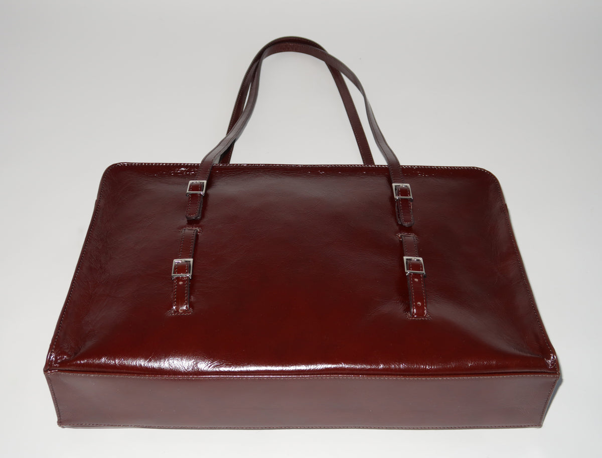 CAYE-Brown practical edition of our classic Cayetano bag