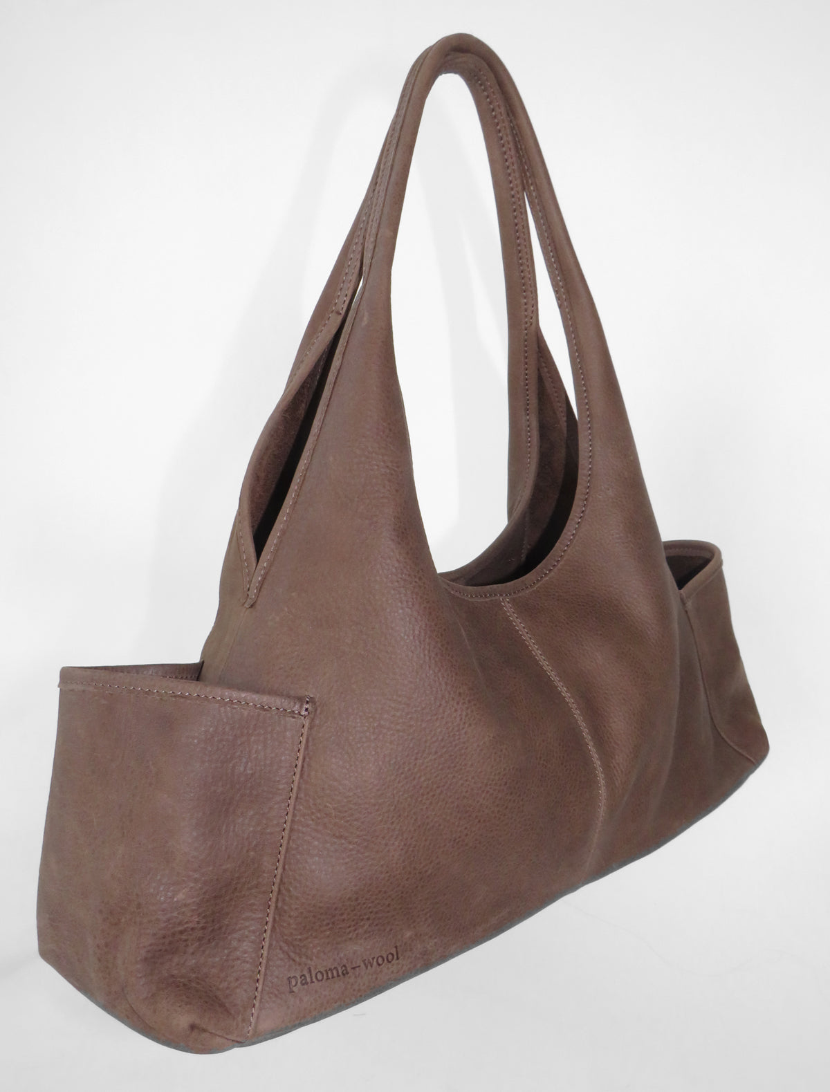 Querida pockets triangular shoelder bag brown