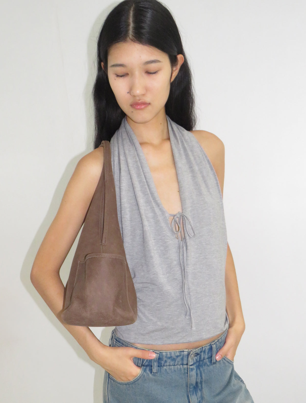 Querida pockets triangular shoelder bag brown