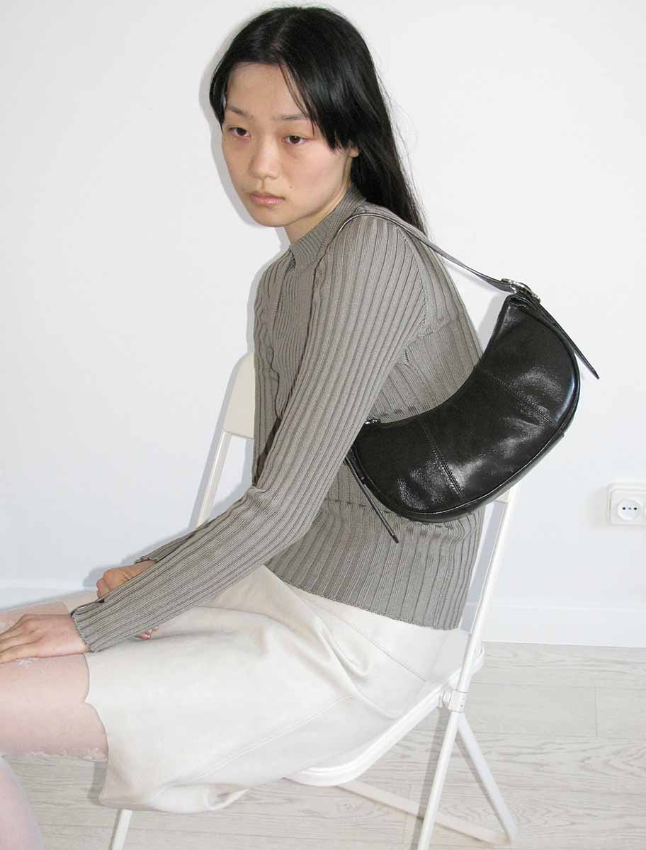 Bean leather bag palomawool logo darkbrown