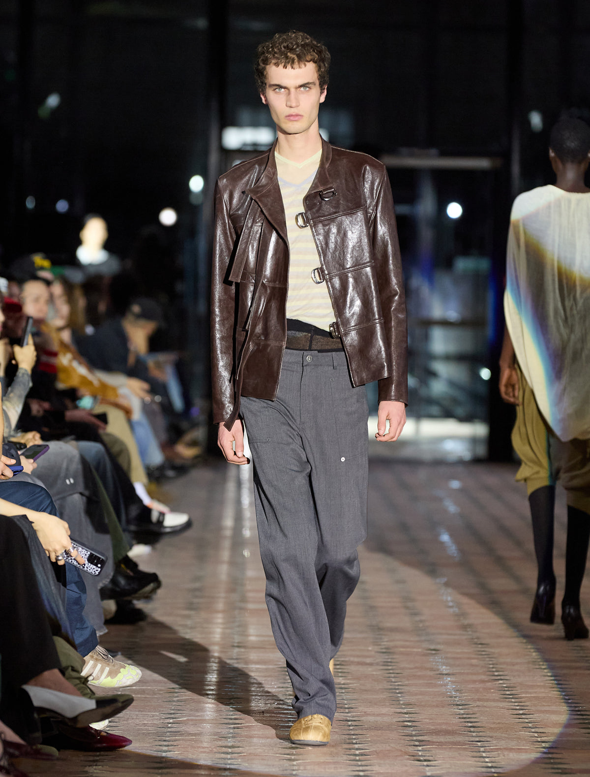 no 2688 / Short Niquel B