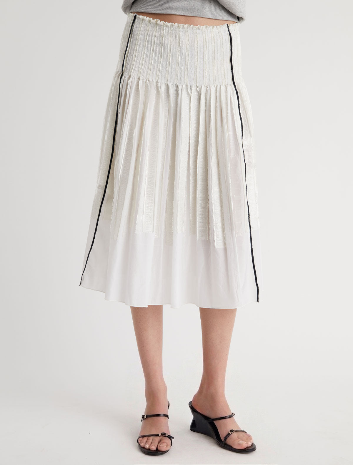 Paloma Wool - Lupe Skirt in White - WV1701000 M Paloma Wool - Lupe Skirt in White - WV1701000 M