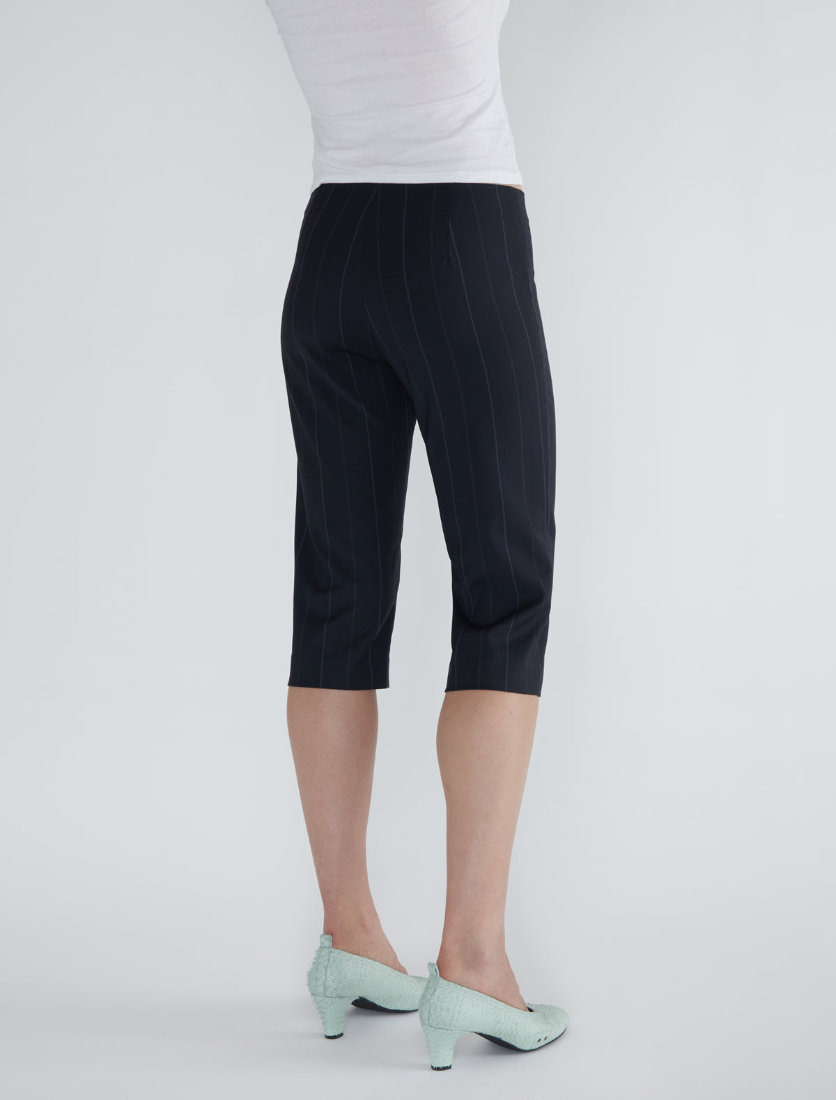 no 1302 / Tinas