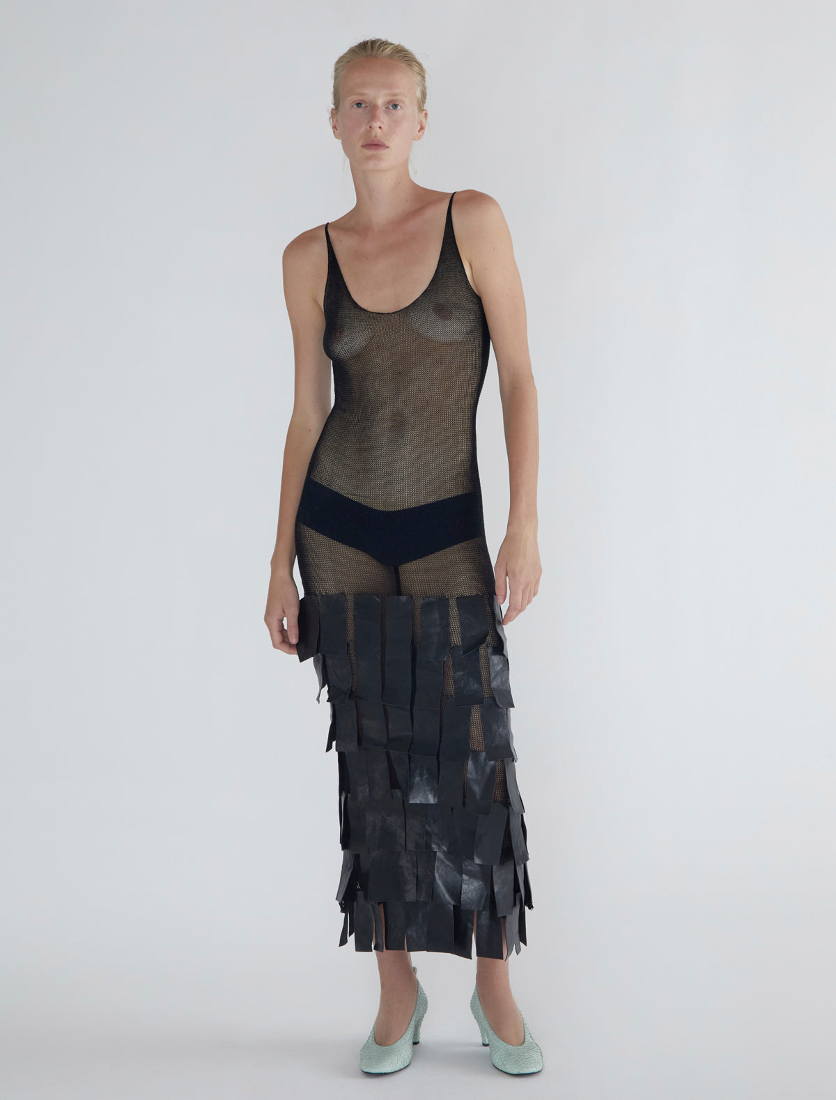 no 2566 / Juana 0001