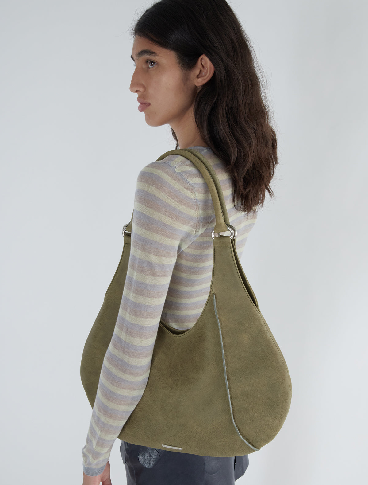 Big morgan rounded sack style shoulder bag magnet closure khaki