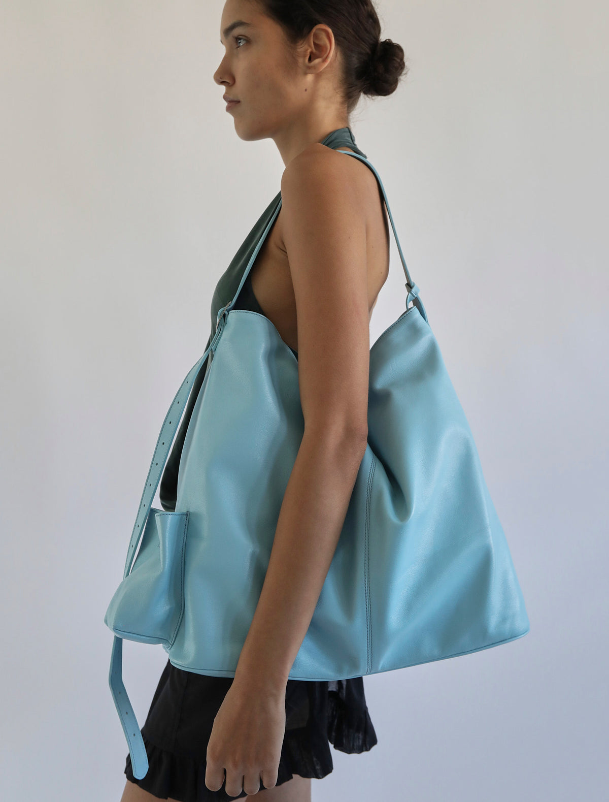 Campnou xxl leather bag pocket laptop turquoise