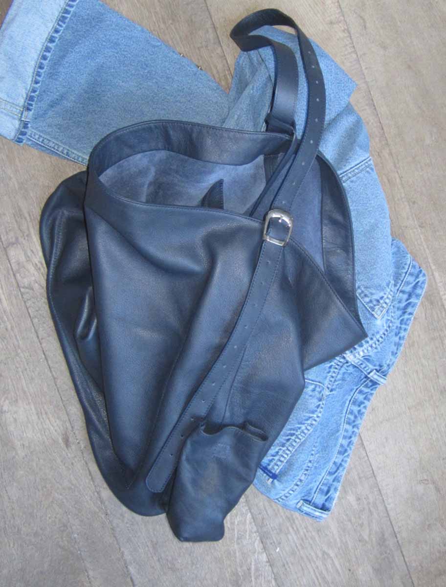 Campnou xxl leather bag pocket laptop navy