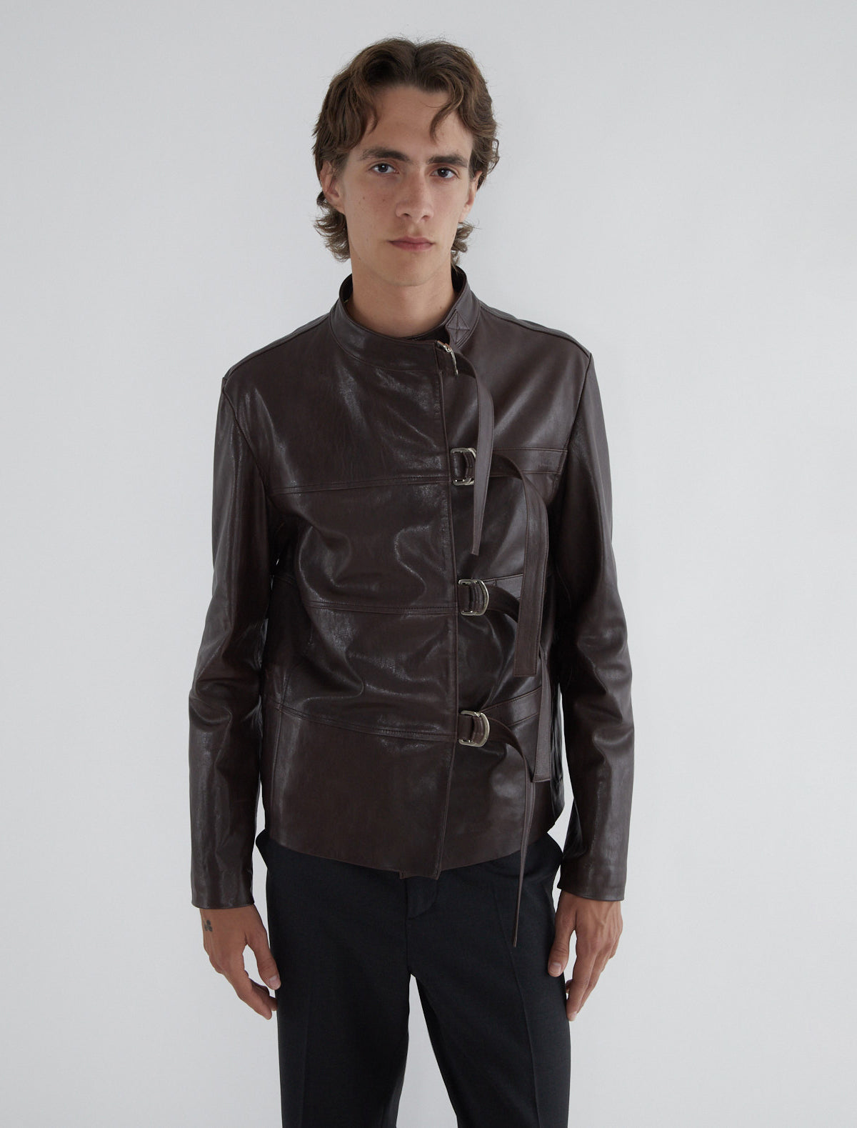 NIQUEL B-Men's leather jacket featuring four front buckles for an