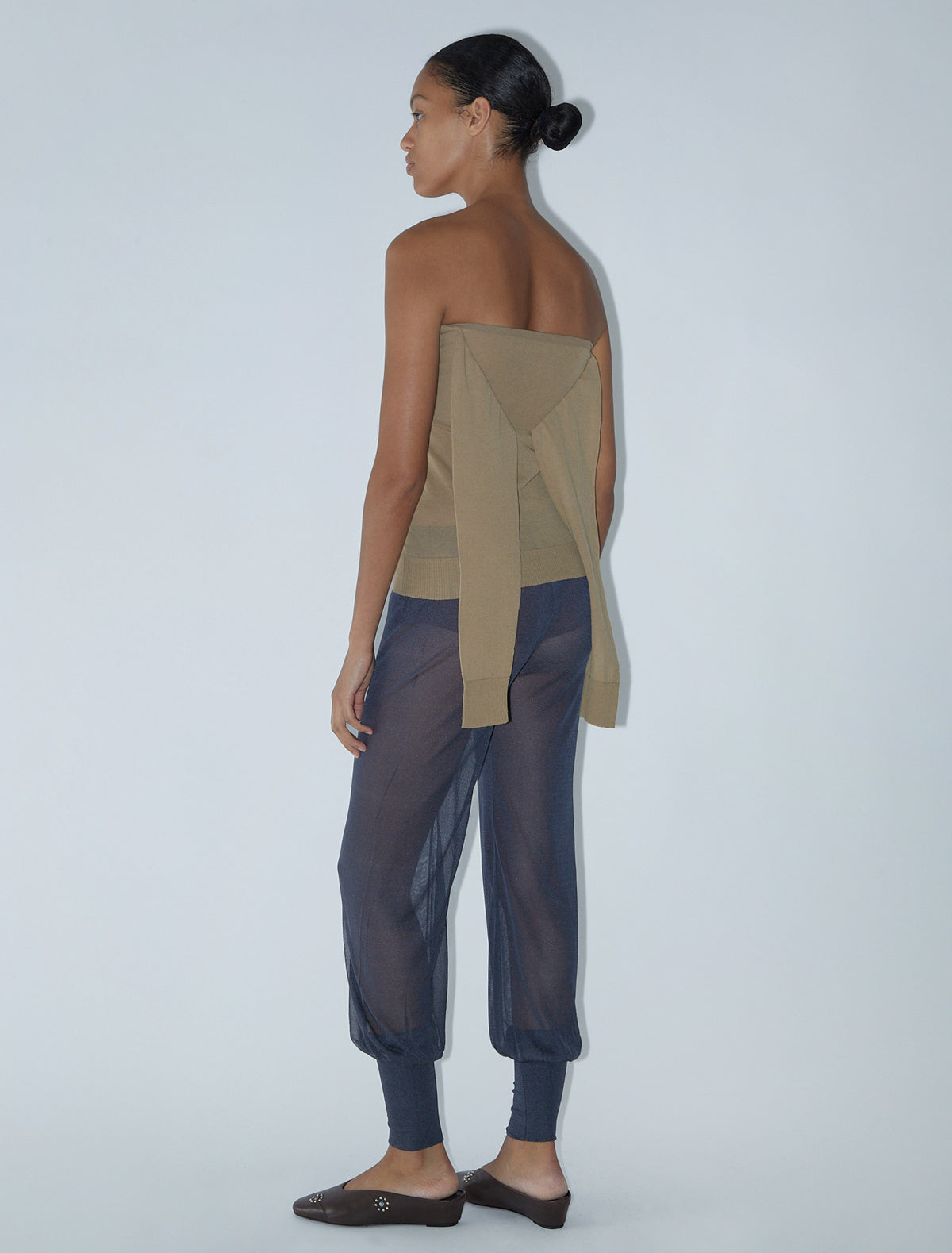 no 2395 / Folded Button