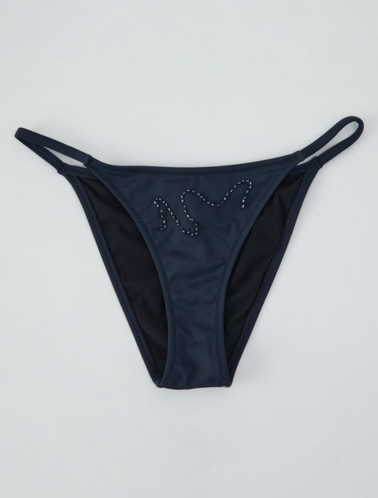 no 2450 / Sharpie Bottom