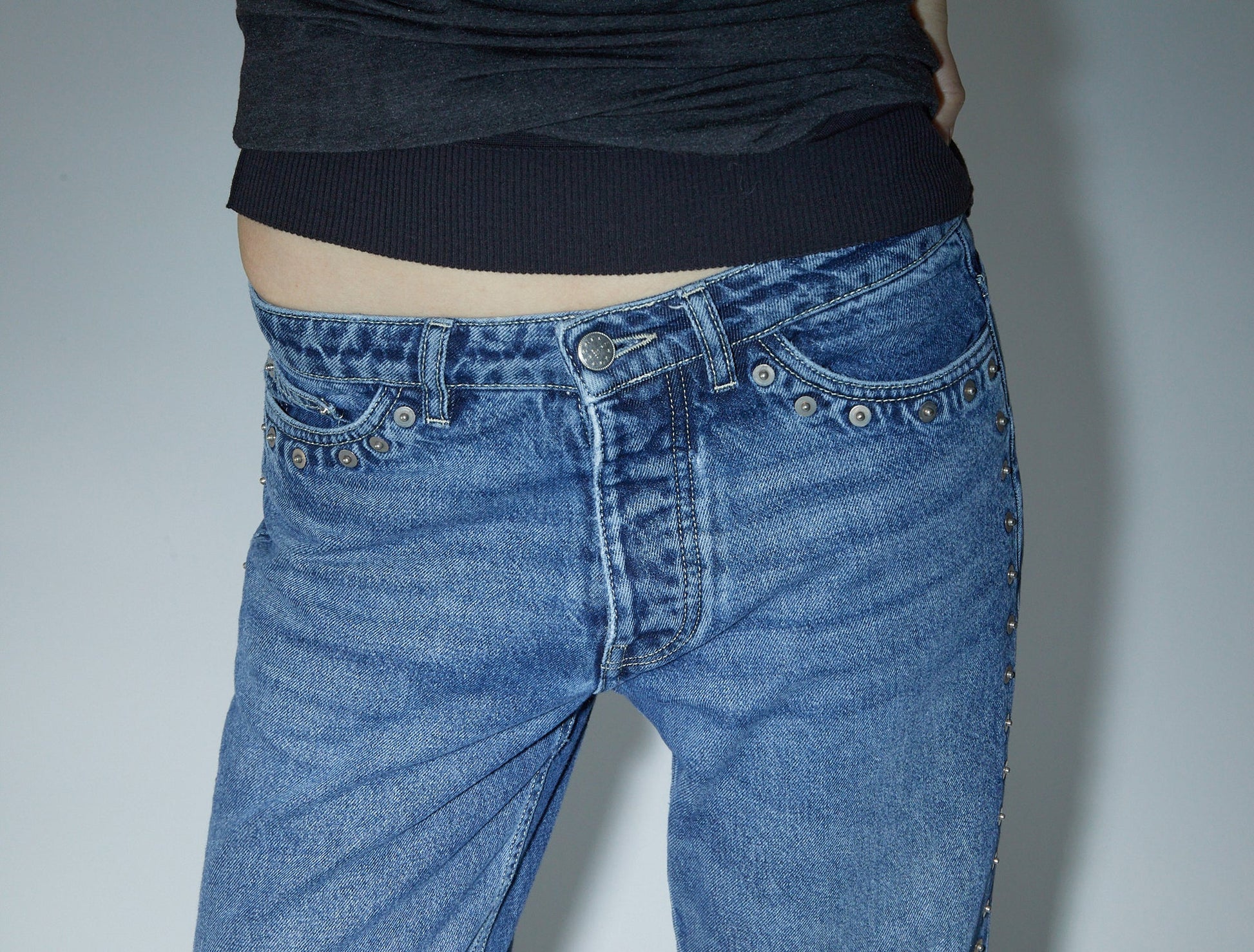 Crowd low waist pants metal detail seams denim aw25
