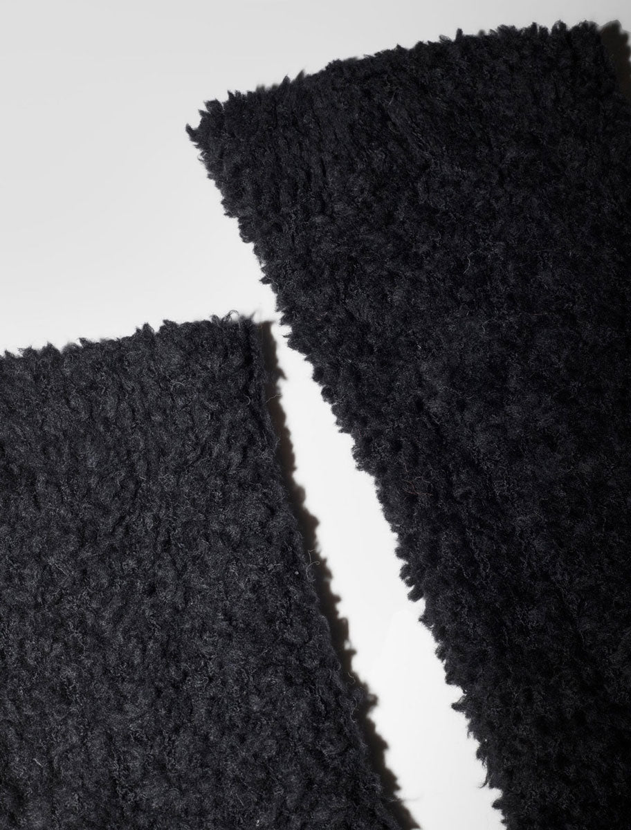 Jolie knitted leg warmers black