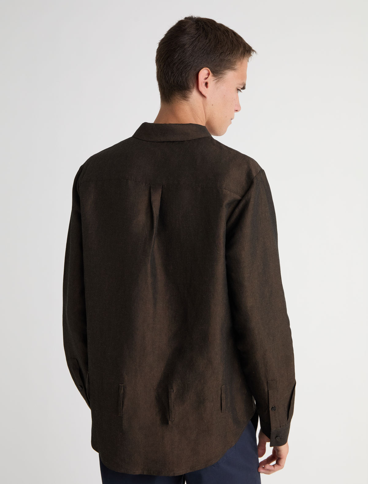 ALBERTO-Brown linen shirt with belt loops – paloma wool