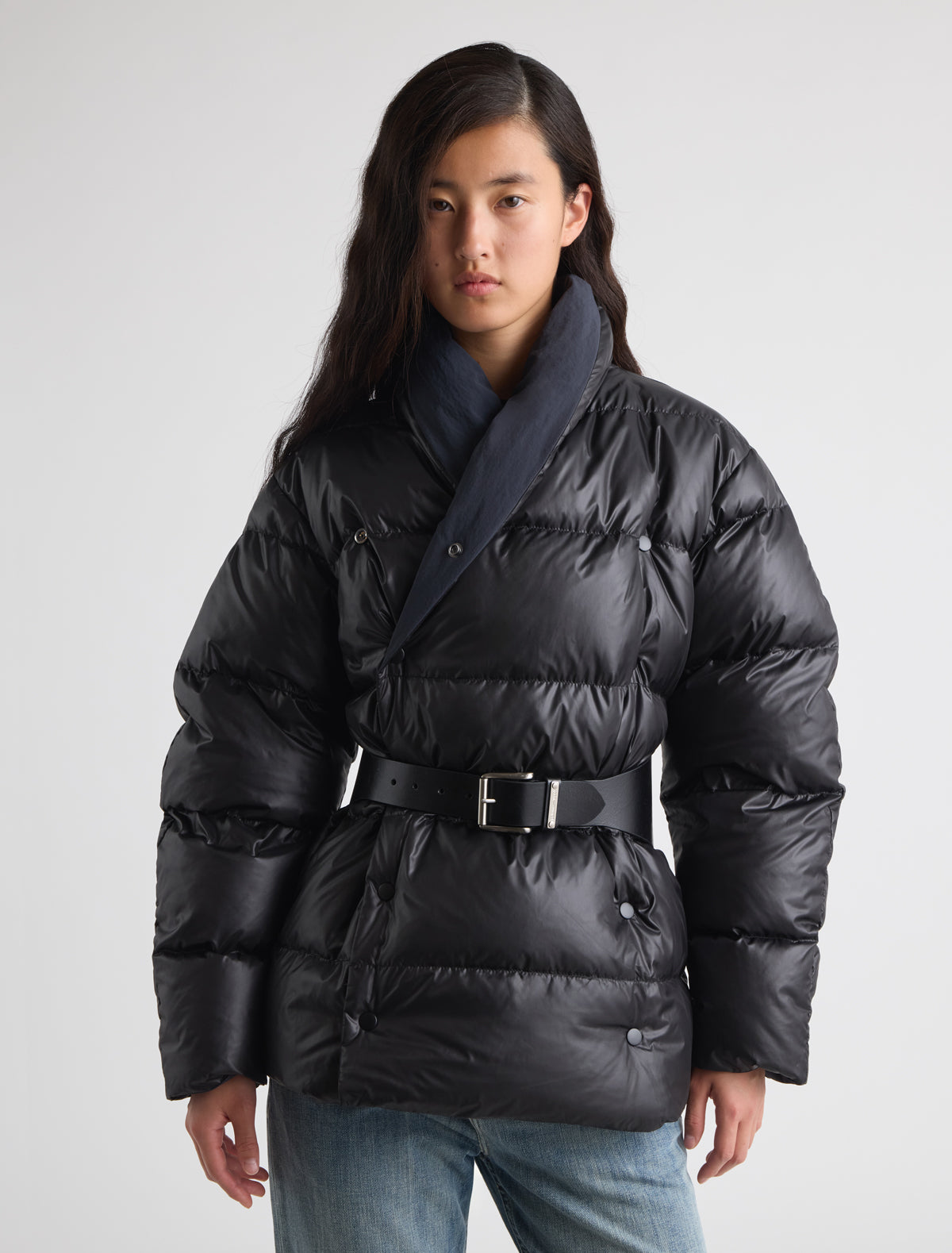 Alkaline reversible puffer jacket double breasted snap button voluminous sleeves black