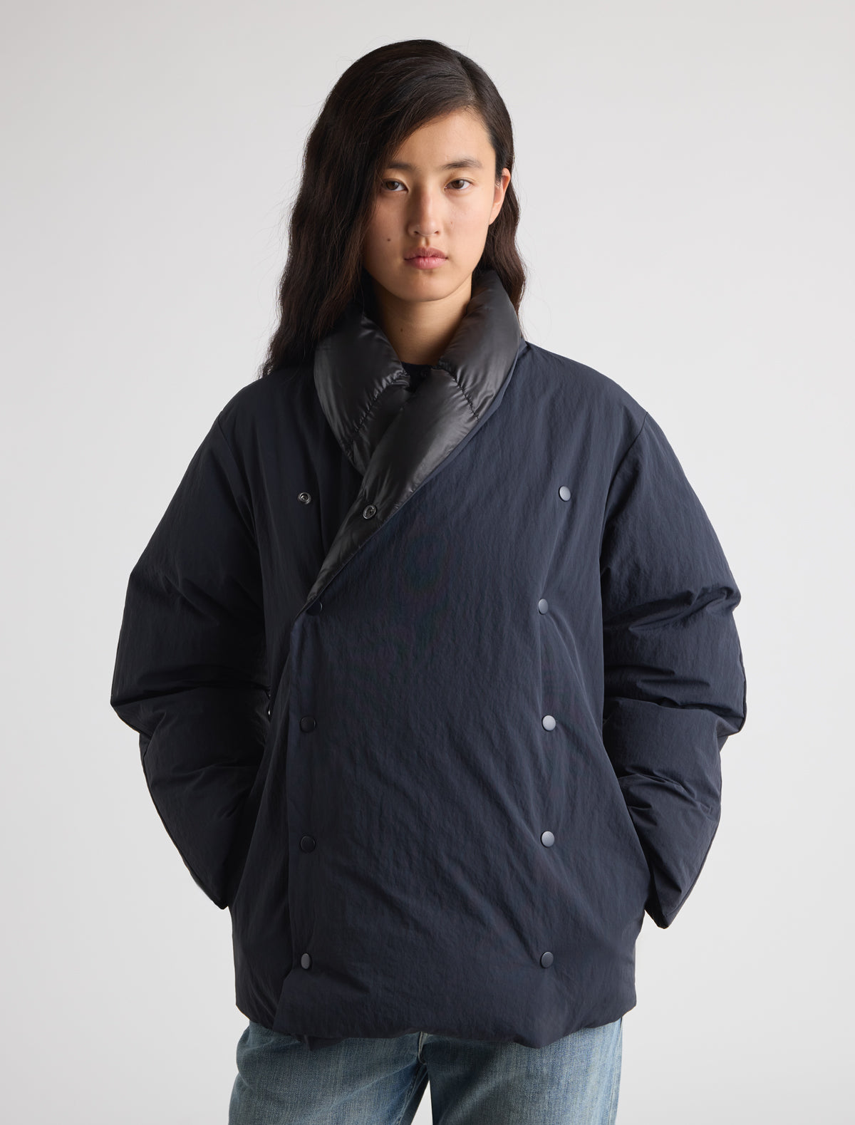 Alkaline reversible puffer jacket double breasted snap button voluminous sleeves black