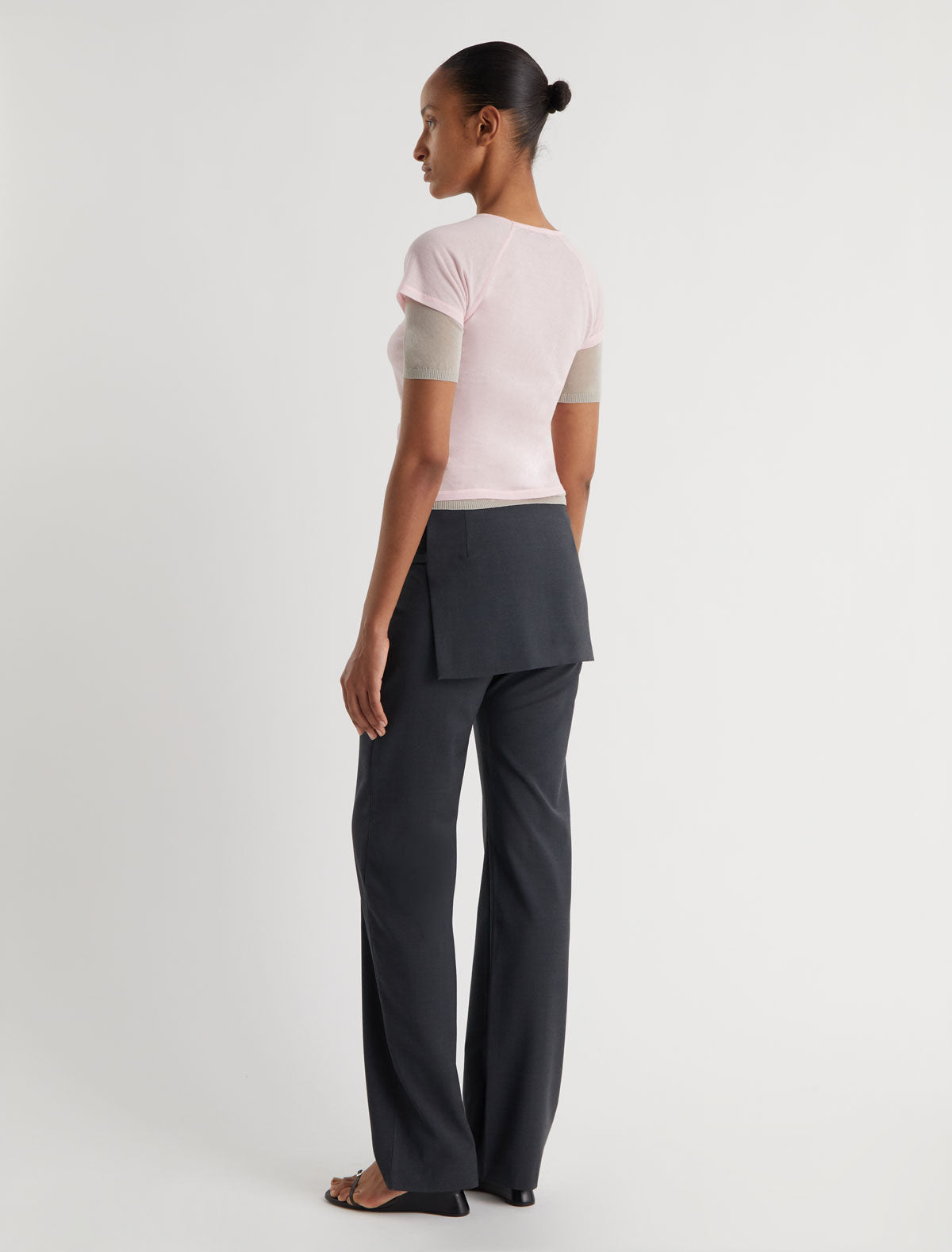 ARCHIVE-Grey straight-leg, mid-rise pants with an overlapping