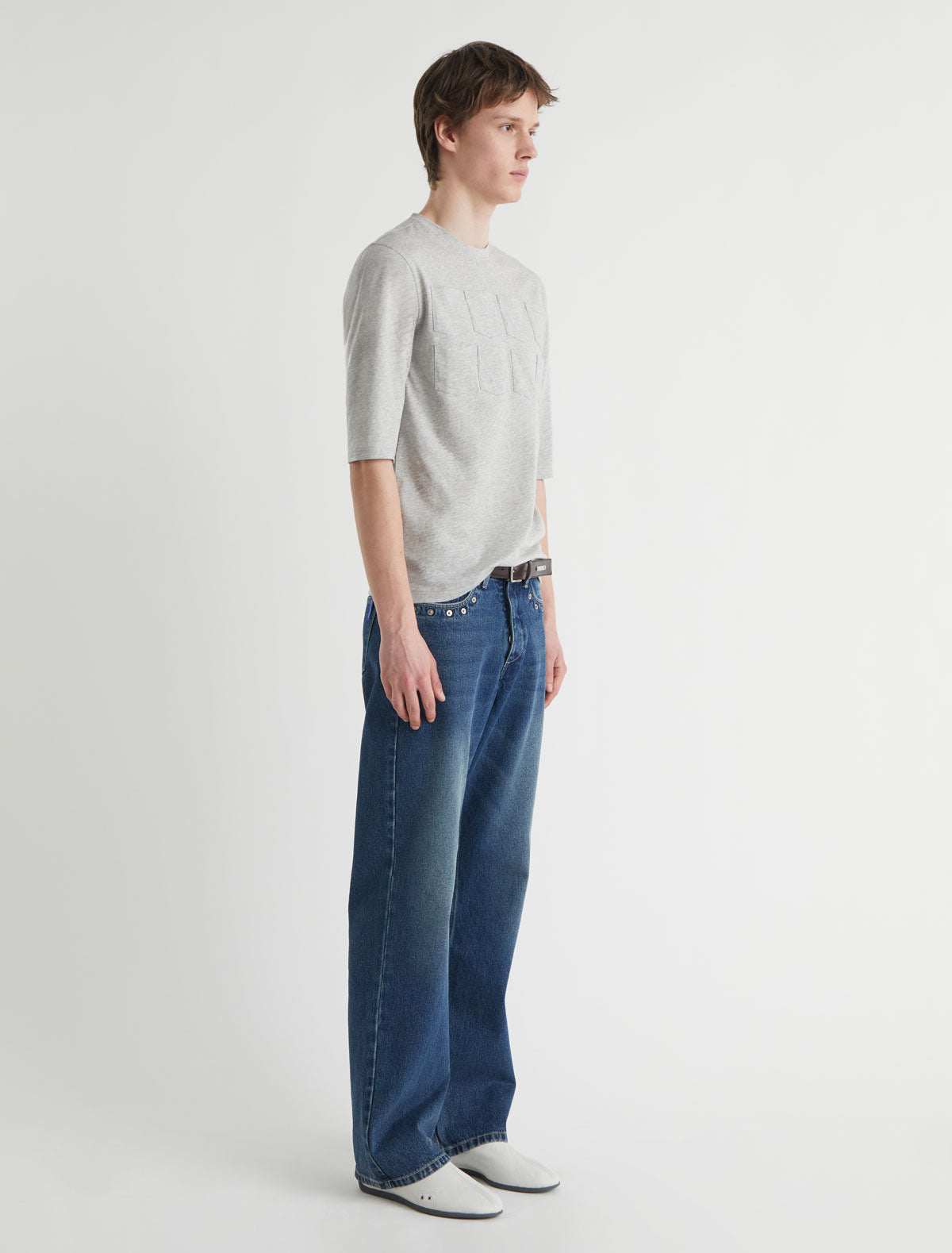 ARISA-Grey elbow-length sleeve, organic cotton t-shirt with front