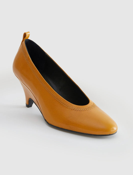 no 3065 / Joelia Pump