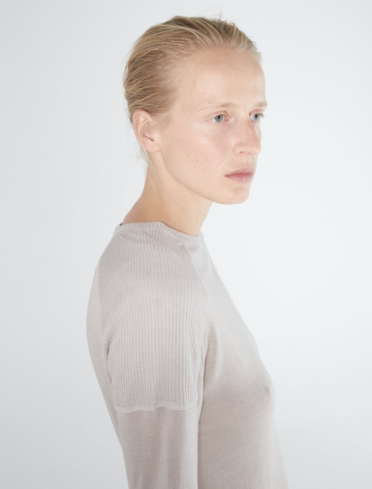 Mercuri round neck extra long slevees lightgrey
