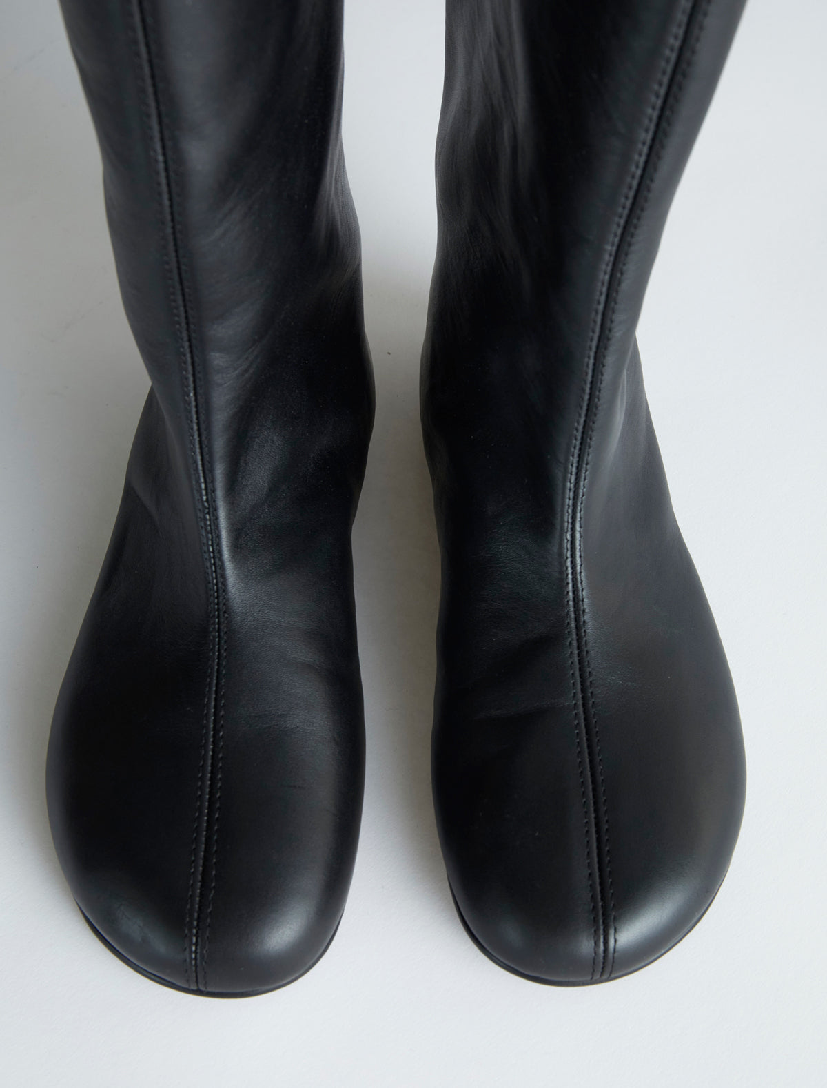 Napoli high straight leg pull on barefoot style boots black