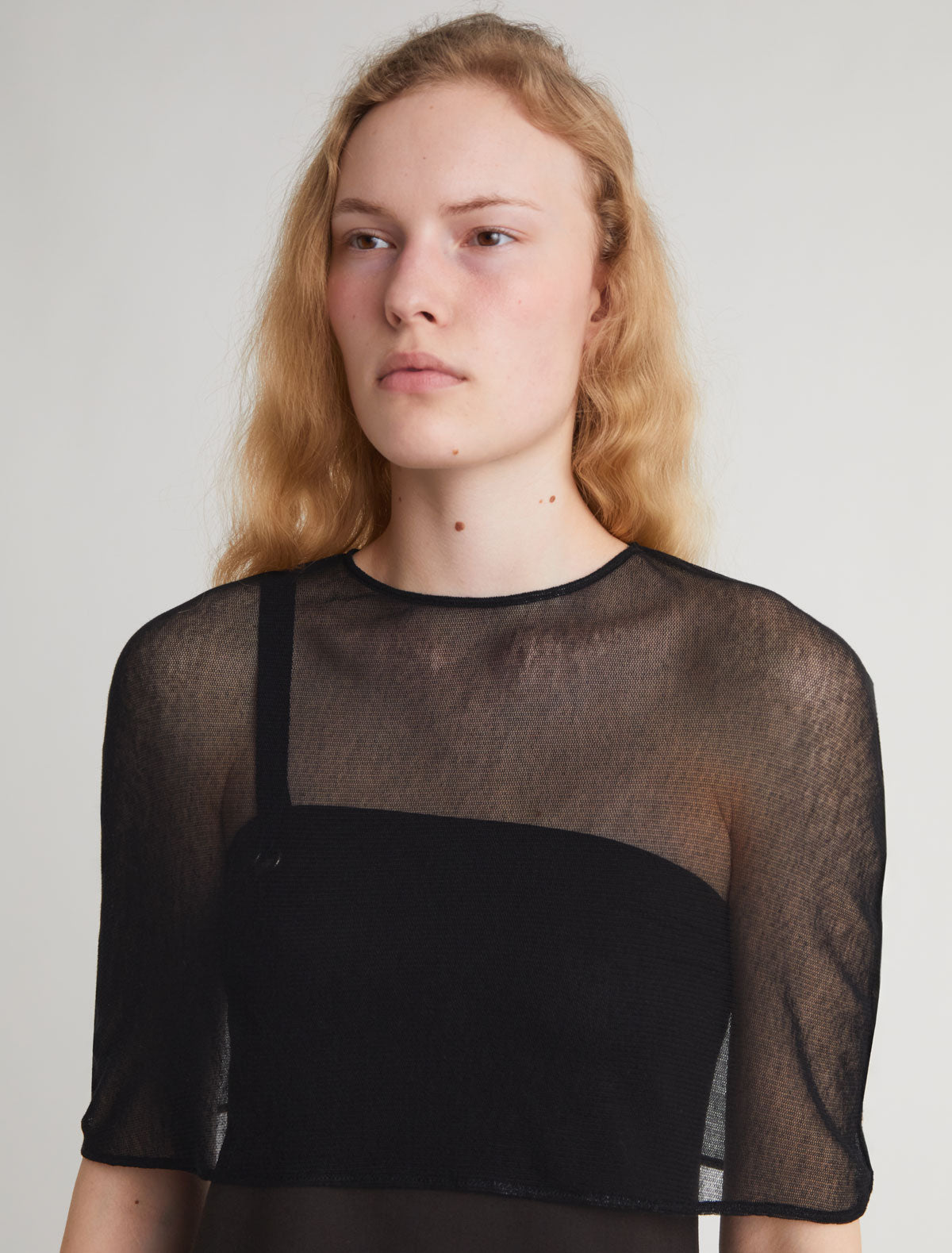 Boldo tulle cape cotton black