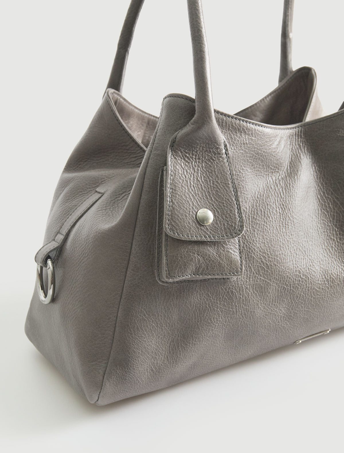 Vega gris vigore