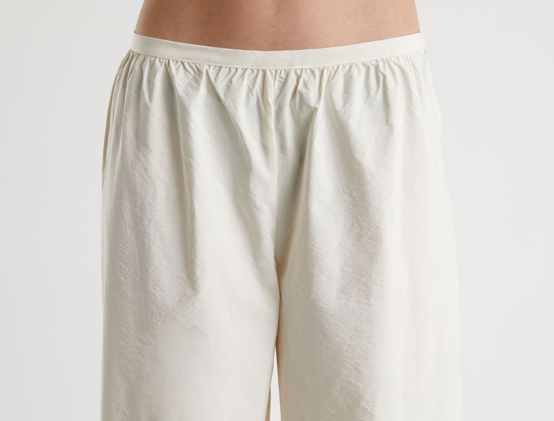 Boza balloon style pants nylon white