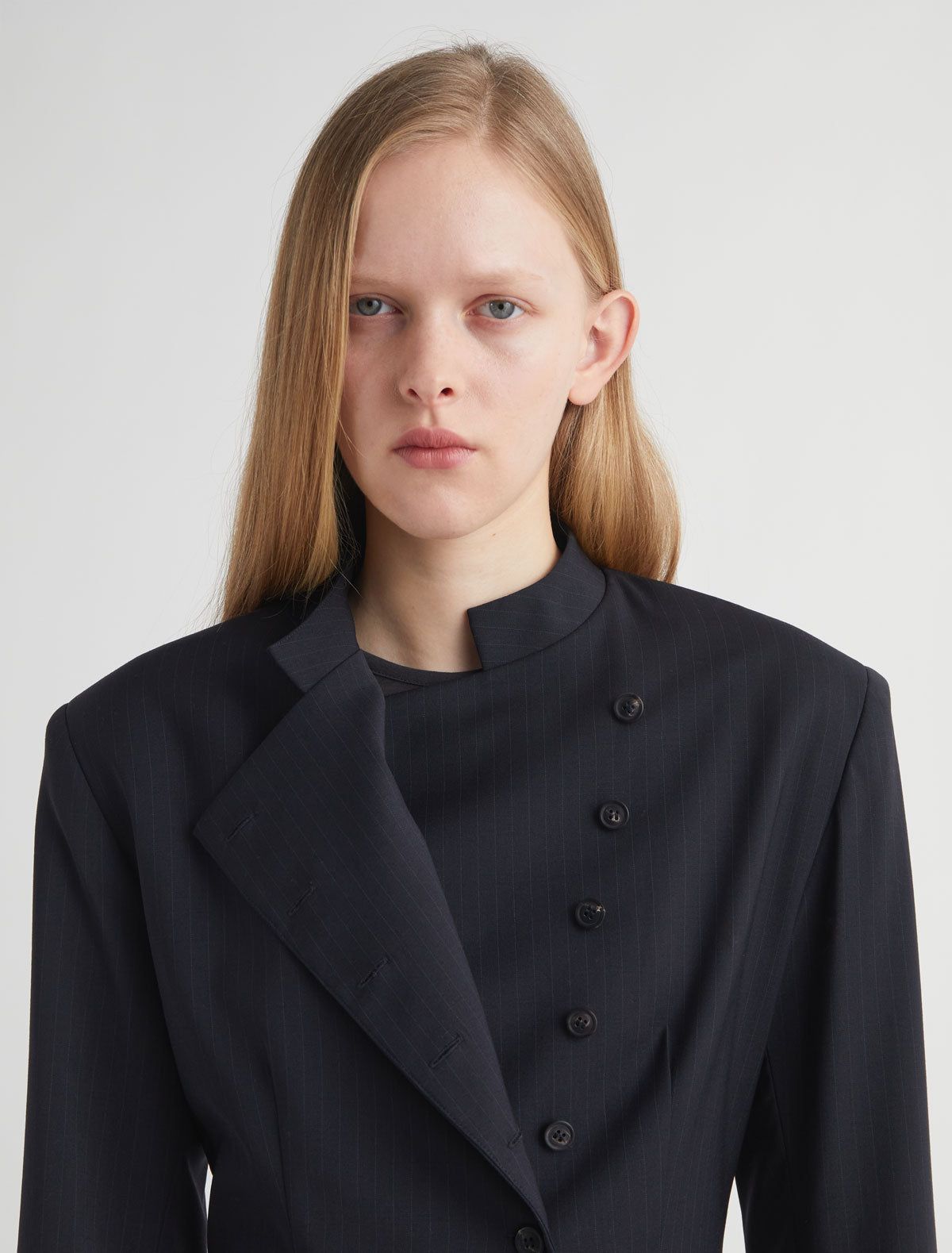 Banjo fitted blazer crossover front