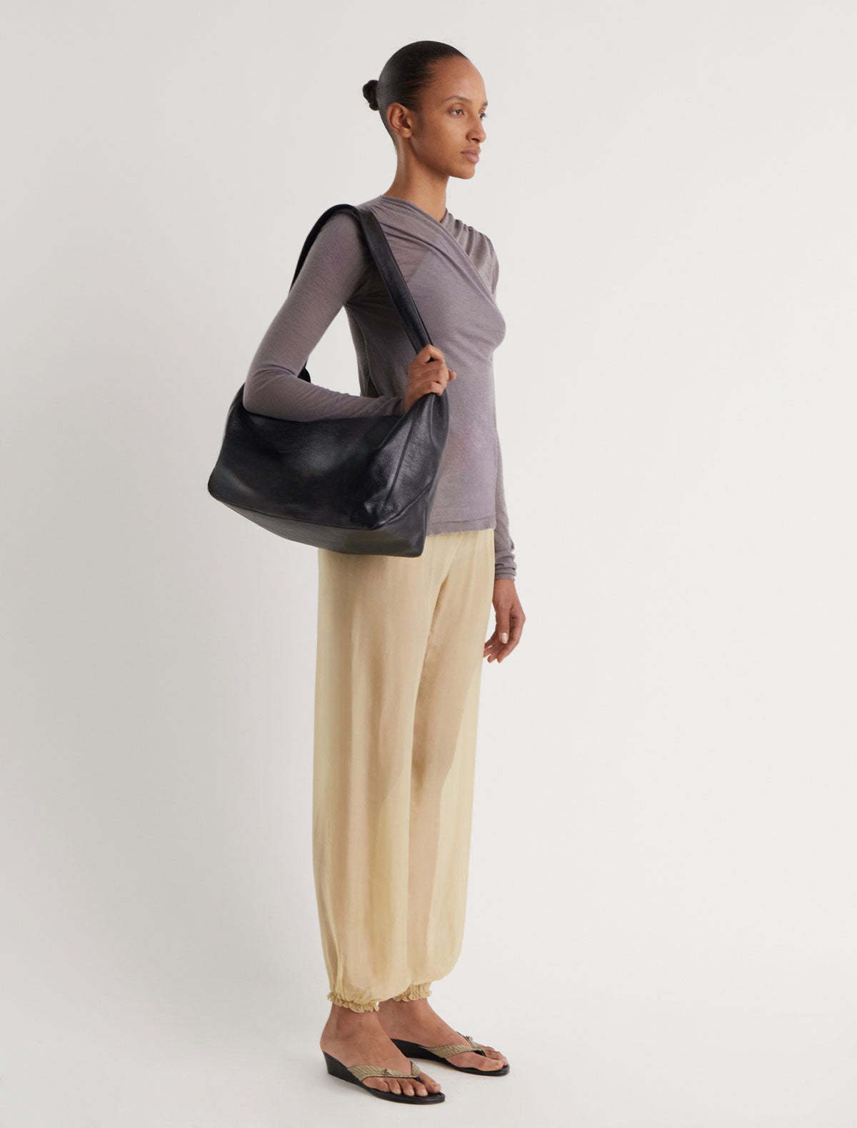 Lisa large leather bag wide handle black