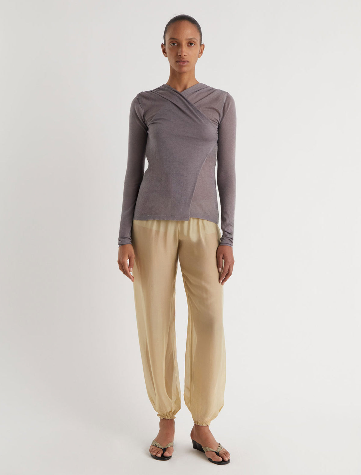Coeba crossover top gathered shoulders lightgrey