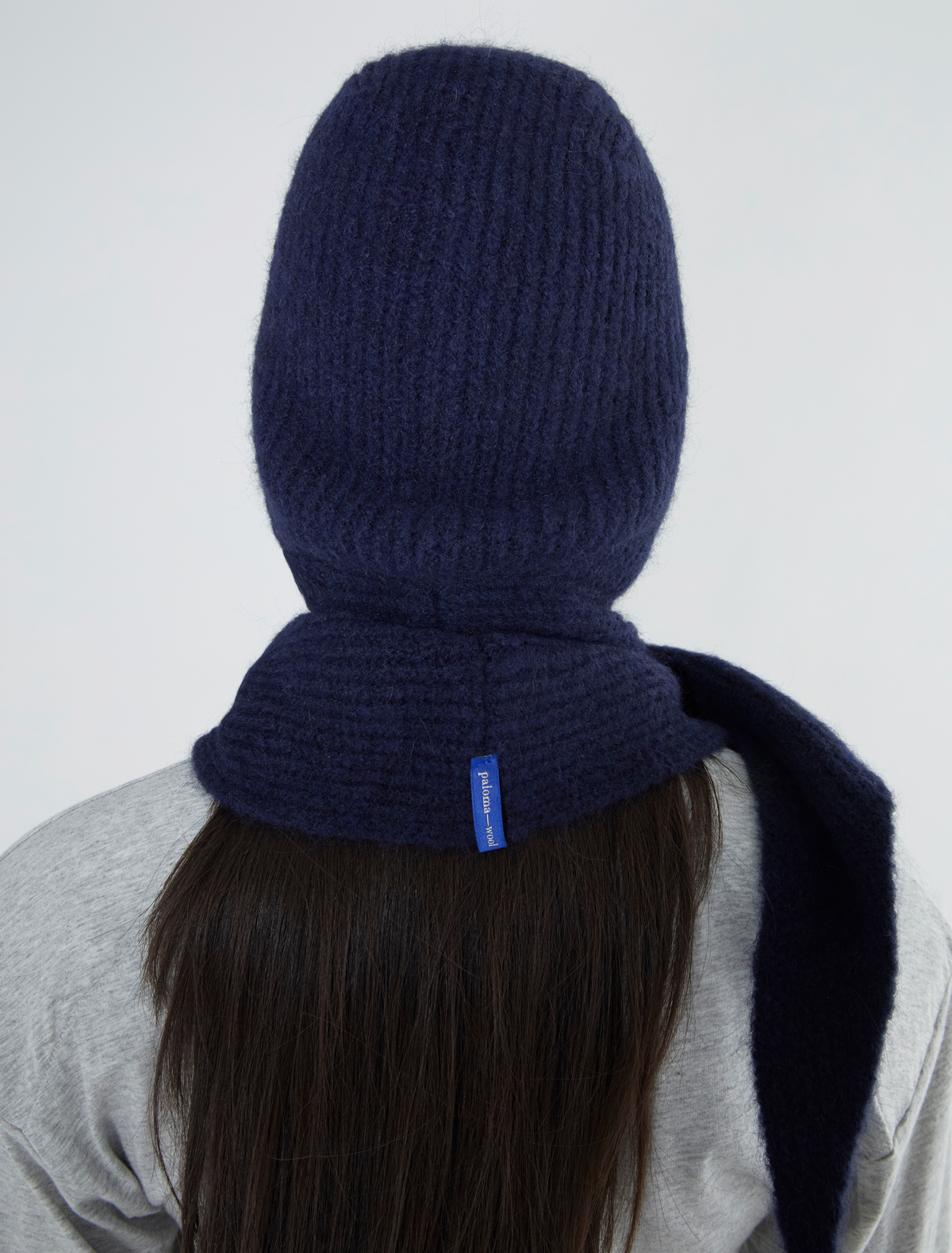 Coucou warm knitted bonnet wide tie darkblue
