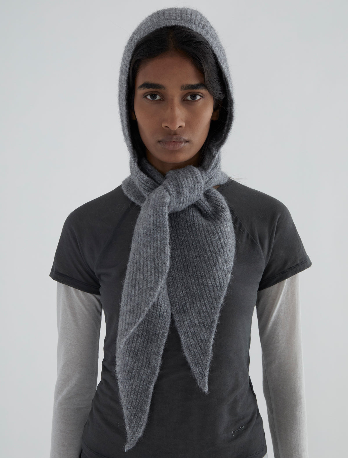 Coucou warm knitted bonnet wide tie lightgrey