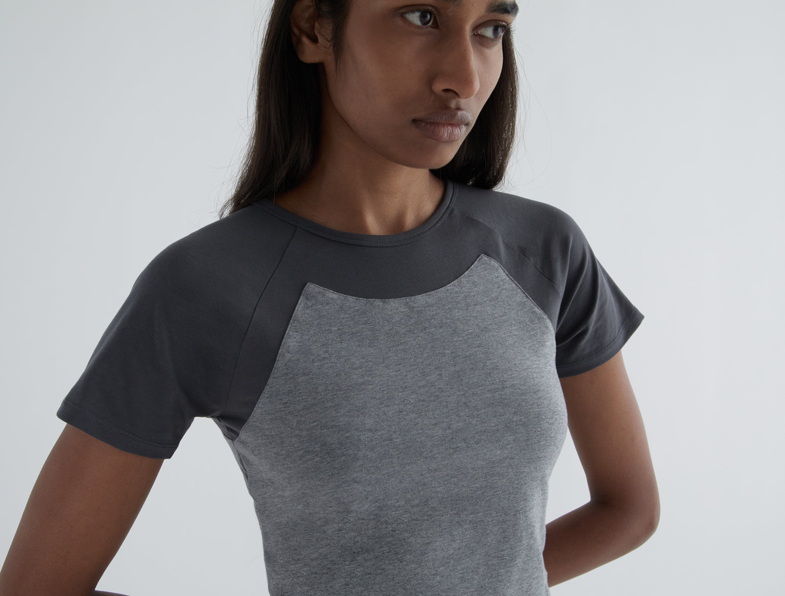 Puka stretchy organic cotton tshirt ranglan sleeves