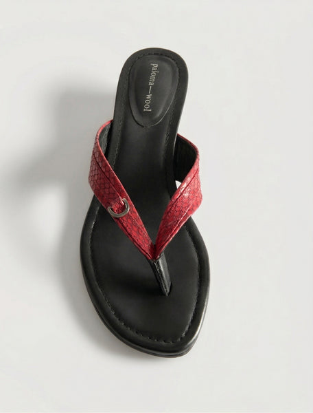 FELIPA-Red thong-style sandal with double strap and nickel ring