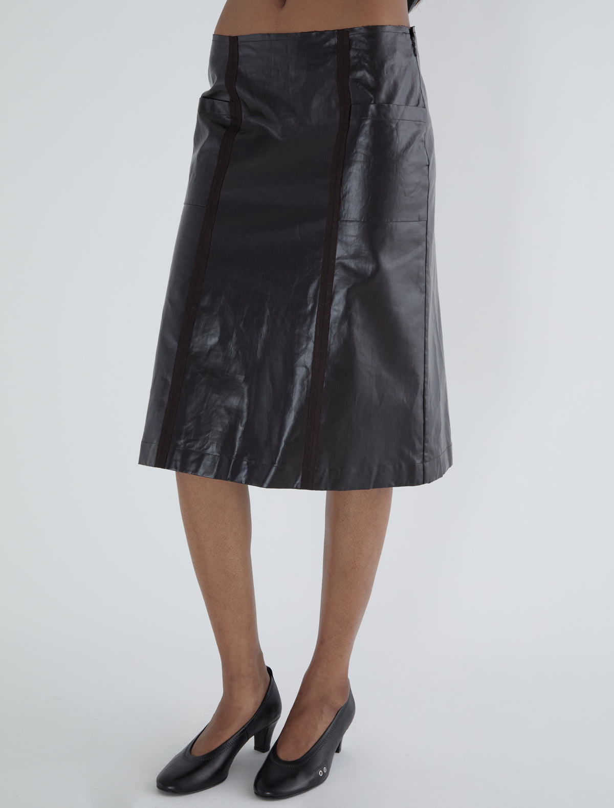 Fuster midi skirt vertical cut details
