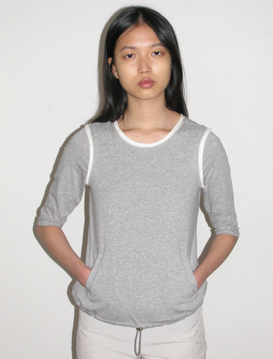 ANGELA-3/4 sleeve top with a double-layer effect and drawstring at the hem
