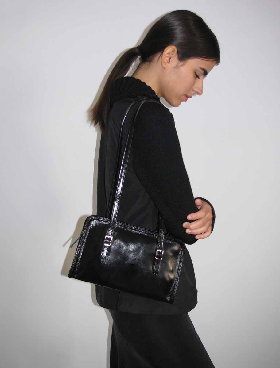 CAYETANO- Black shiny leather bag with engraved logo