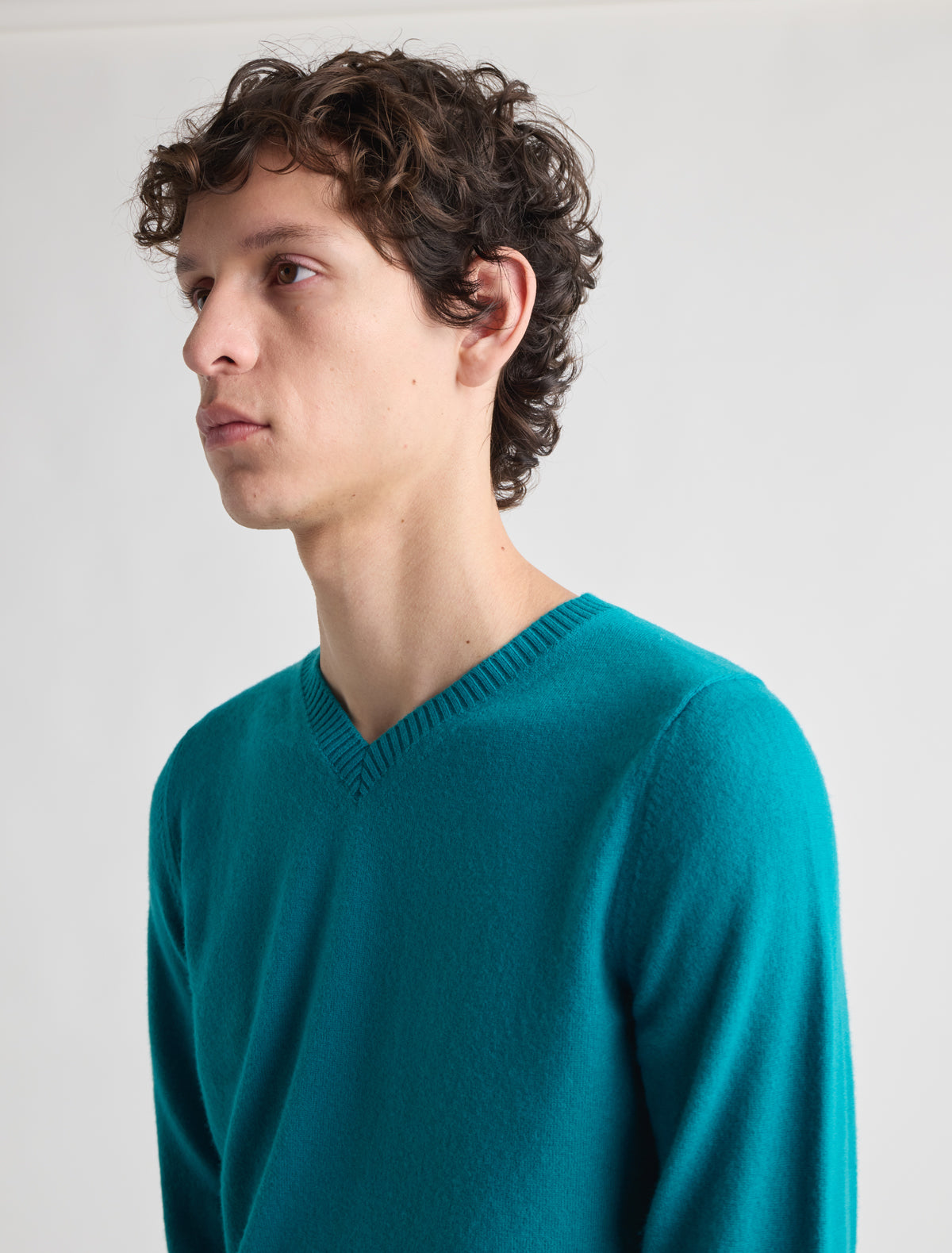 Musa men s v neck sweater pw embroidery blue
