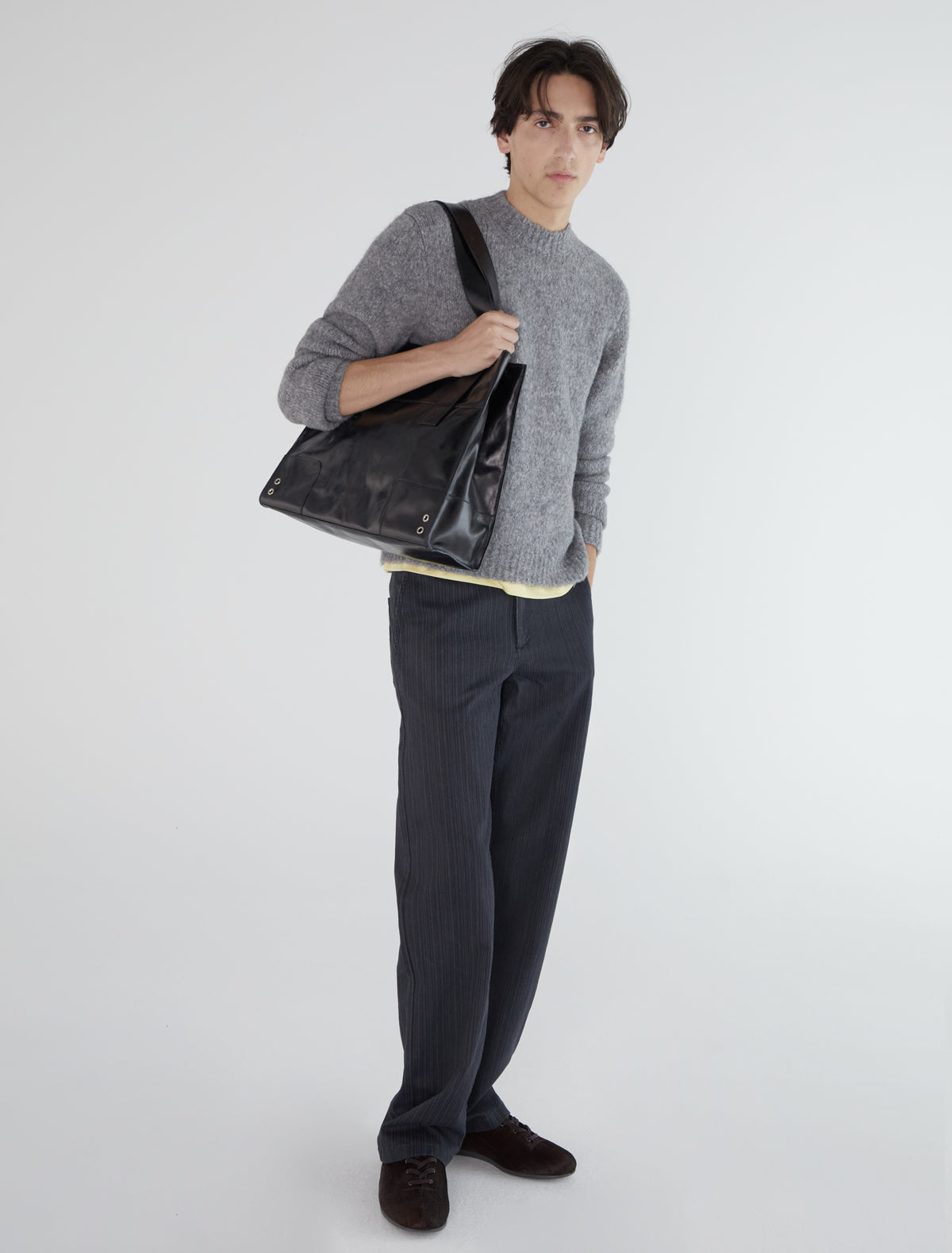 CLOCK B-Men's cardigan with an intarsia clock on the back – paloma