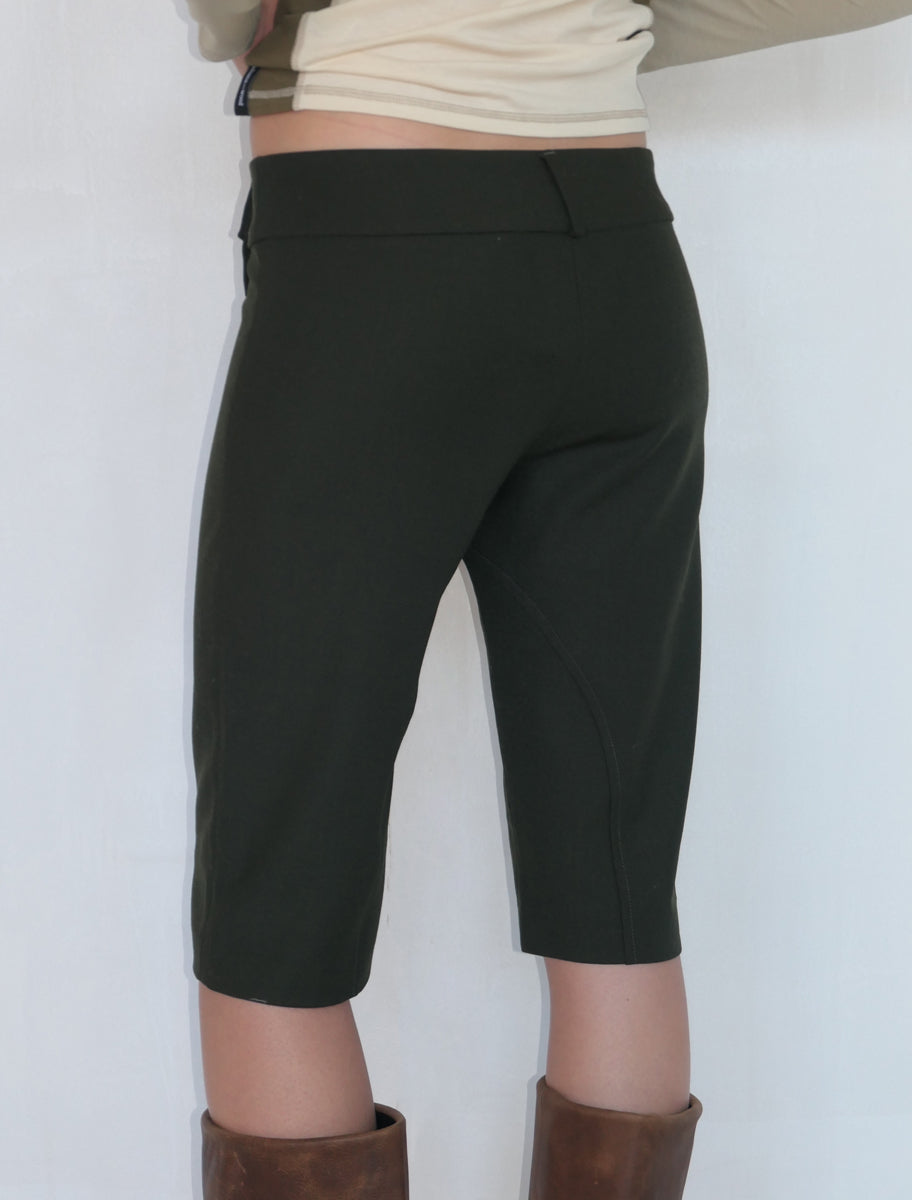 BOURGEOIS-Low-waisted capri pants with front pockets. – Paloma Wool
